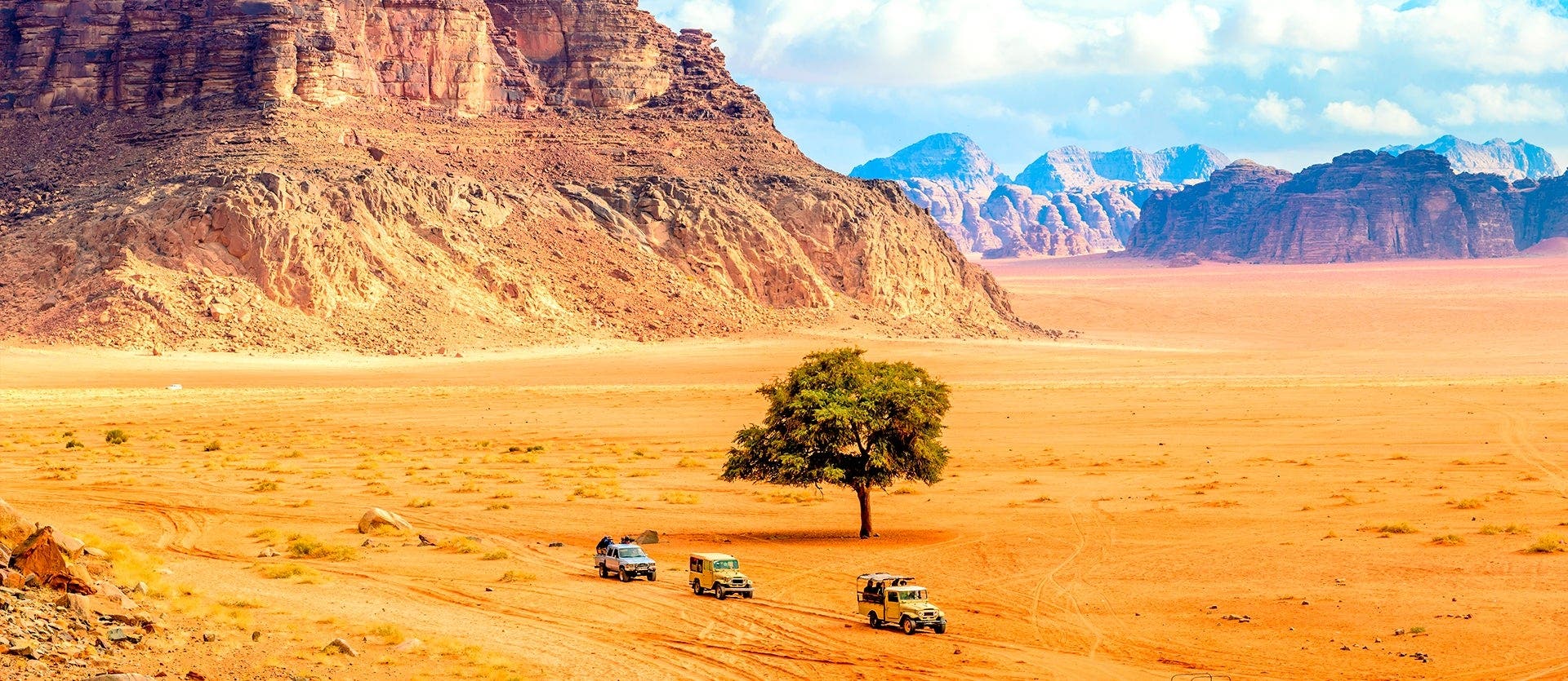 Petra, Dubái y Todo Incluido en el Edén